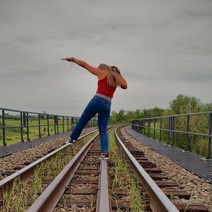 Meet your Posher, Linsey